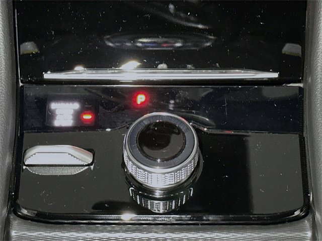 New 2025 Jeep Grand Cherokee Limited w/ Luxury Tech Group II image 11