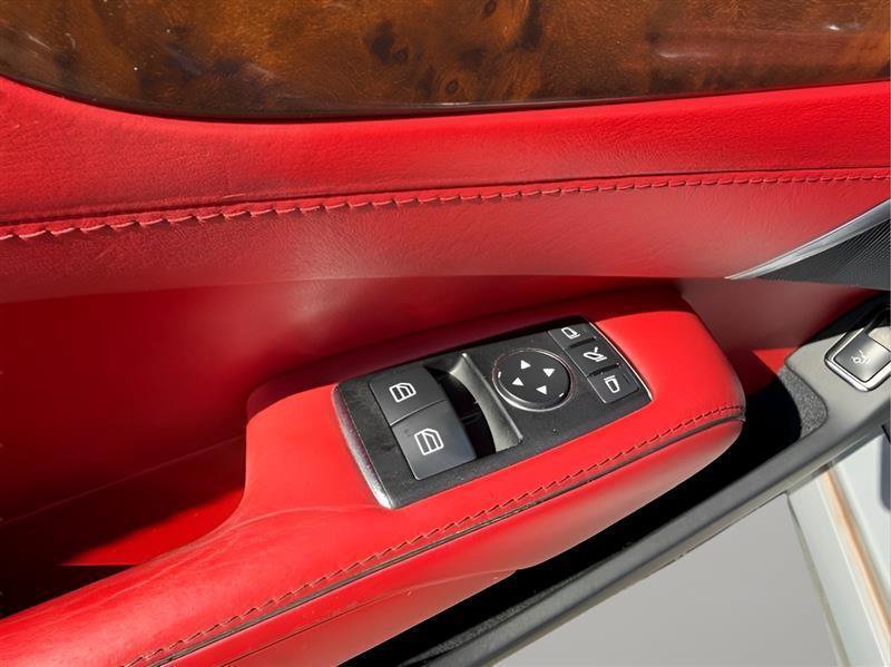 Used 2014 Mercedes-Benz SL 550 image 21