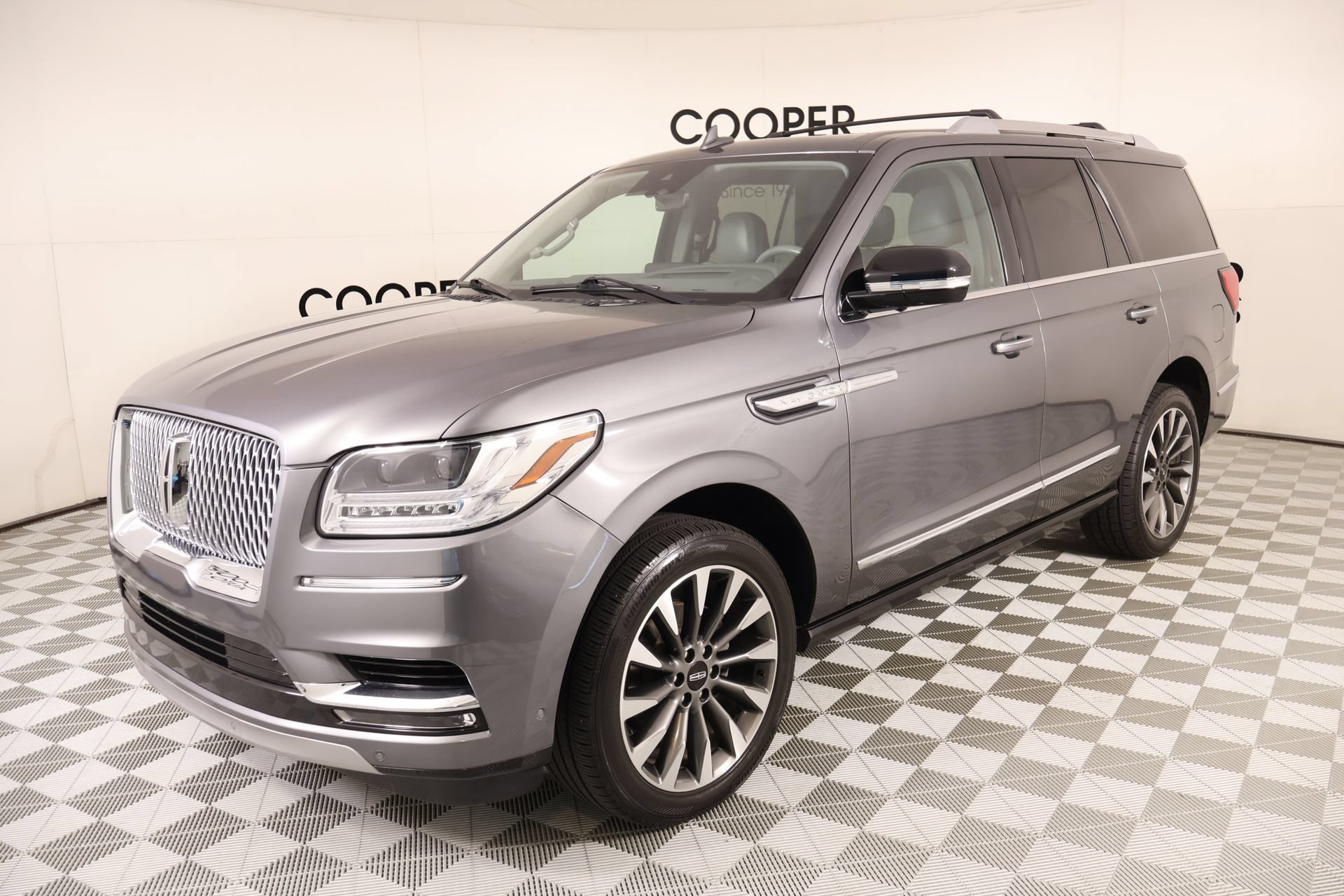Used 2021 Lincoln Navigator Reserve w/ Luxury Package AWD/4WD image 10