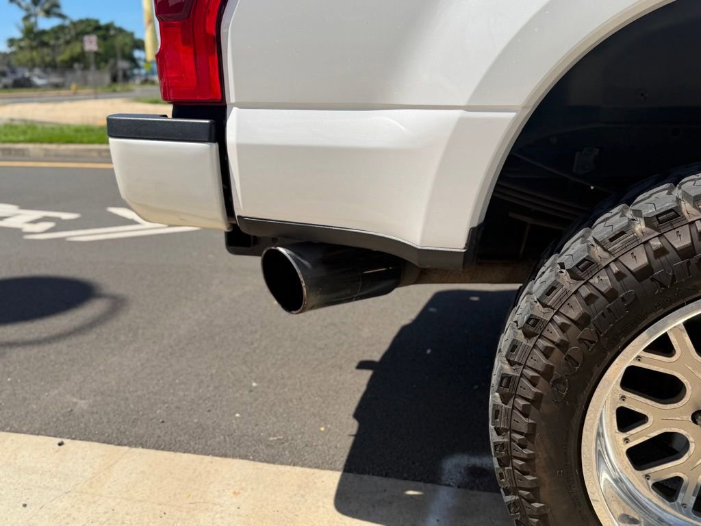 Used 2019 Ford F350 Platinum w/ Platinum Ultimate Package AWD/4WD image 7