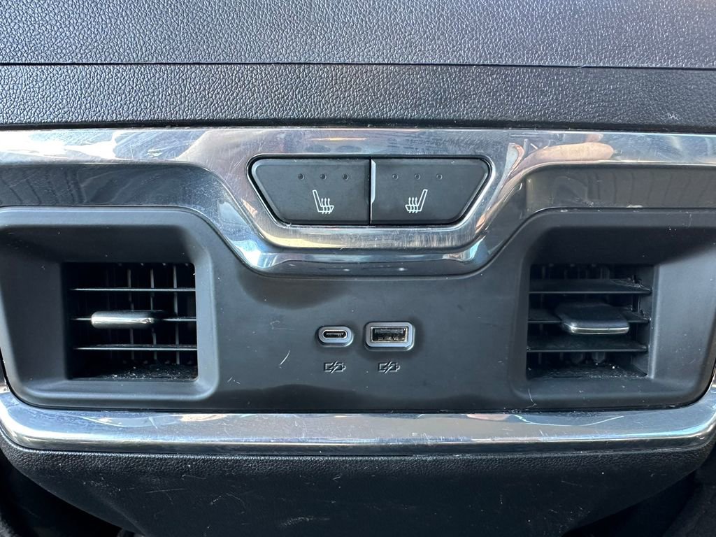 Used 2023 Chevrolet Silverado 1500 LTZ image 13