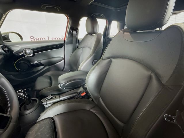 Used 2023 MINI Cooper S w/ Signature Upholstery Package image 21