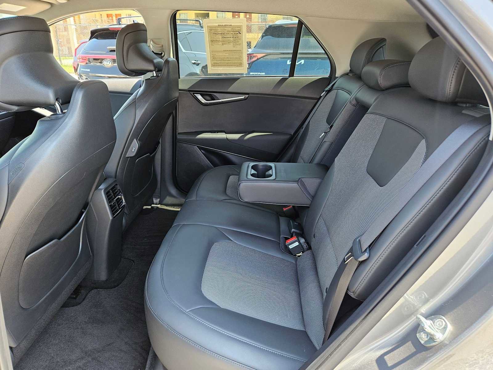 Used 2023 Kia Niro Wind image 17