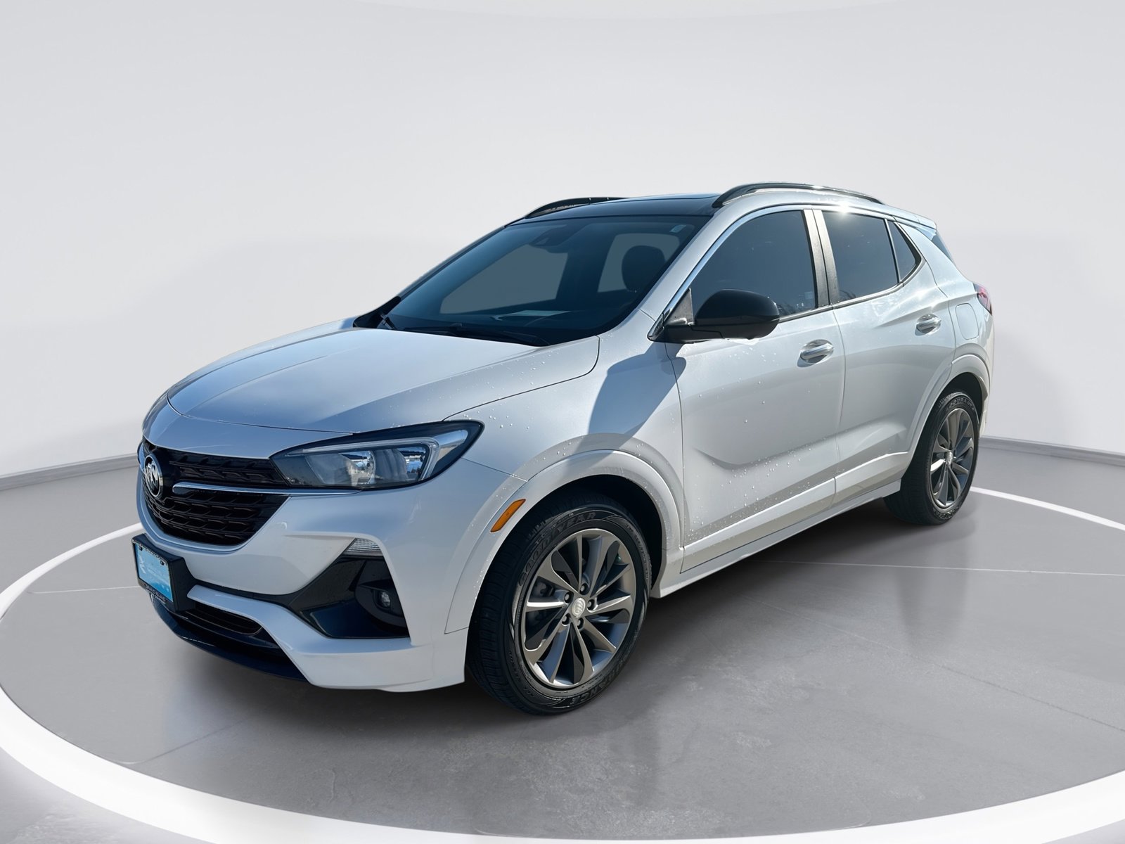 Used 2021 Buick Encore GX Select w/ Advanced Technology Package FWD image 1