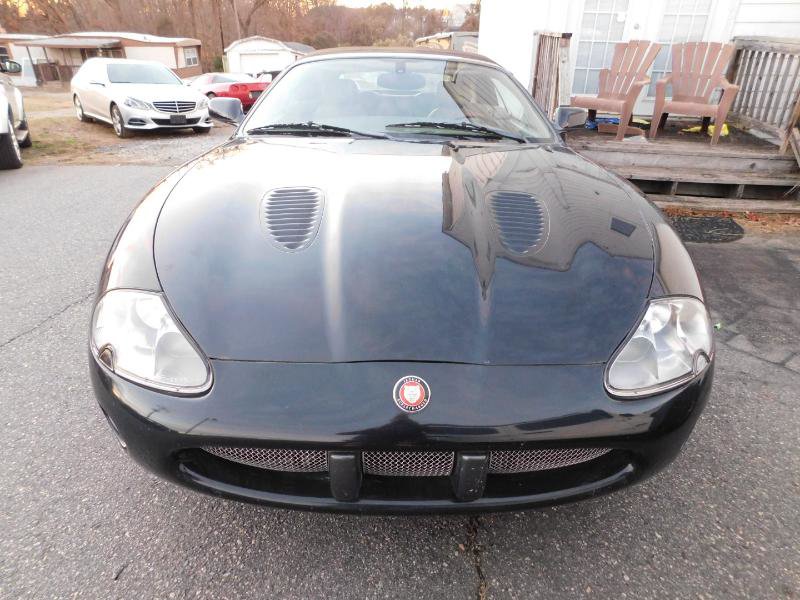 Used 2002 Jaguar XK8 Convertible image 4