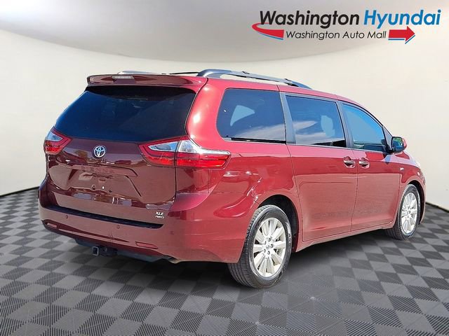 Used 2017 Toyota Sienna XLE w/ XLE Navigation Package AWD/4WD image 6