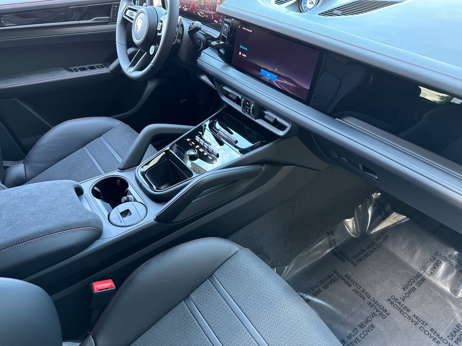 New 2026 Porsche Cayenne GTS image 16