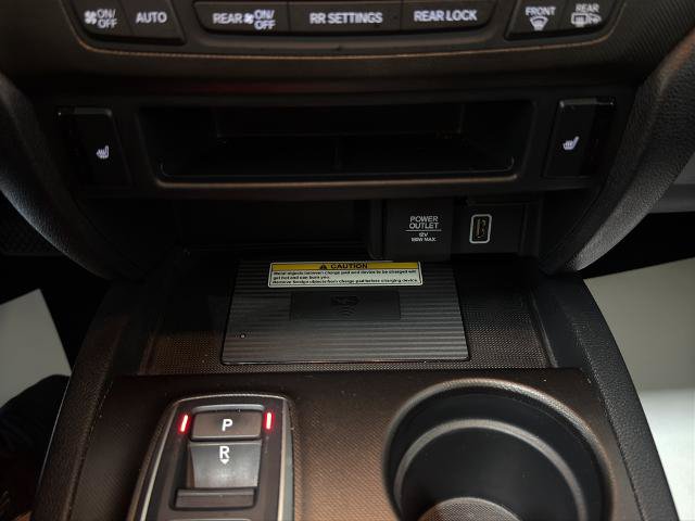 Used 2022 Honda Pilot TrailSport image 5