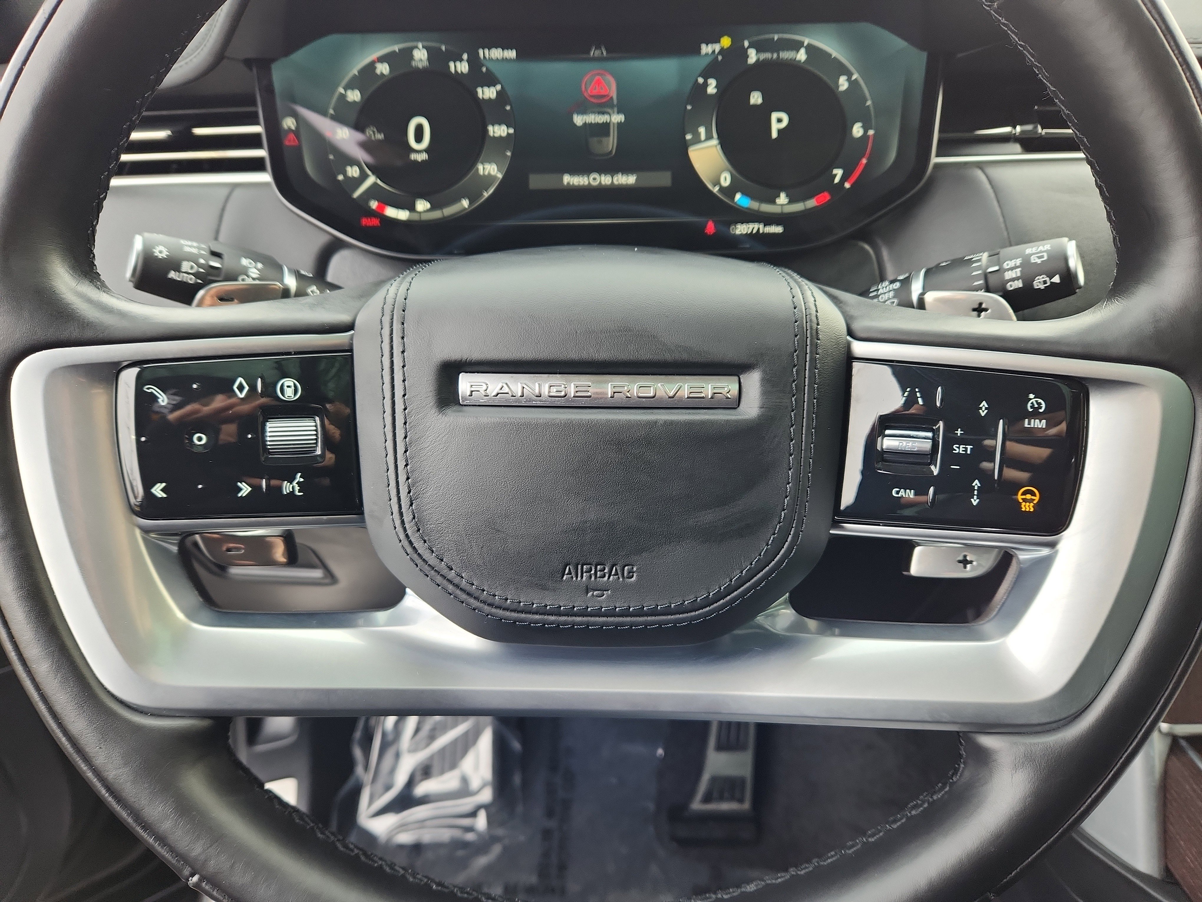 Used 2024 Land Rover Range Rover SE image 18