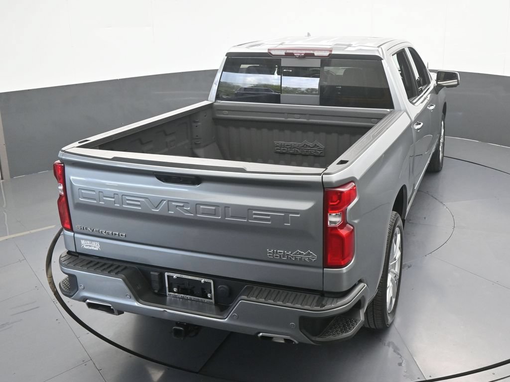 Used 2024 Chevrolet Silverado 1500 High Country w/ Technology Package AWD/4WD image 61