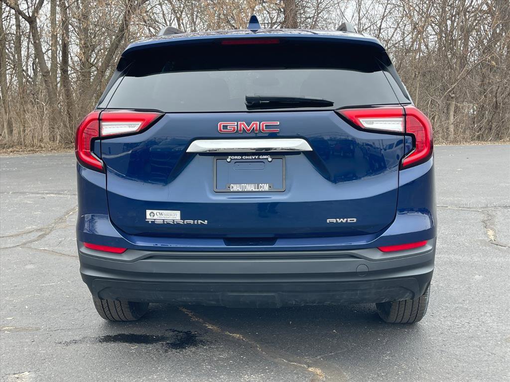 Used 2022 GMC Terrain SLE w/ Driver Convenience Package image 23