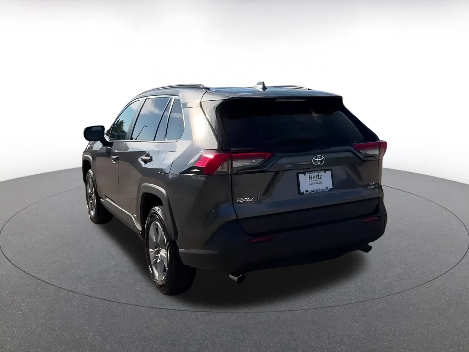 Used 2025 Toyota RAV4 LE image 12