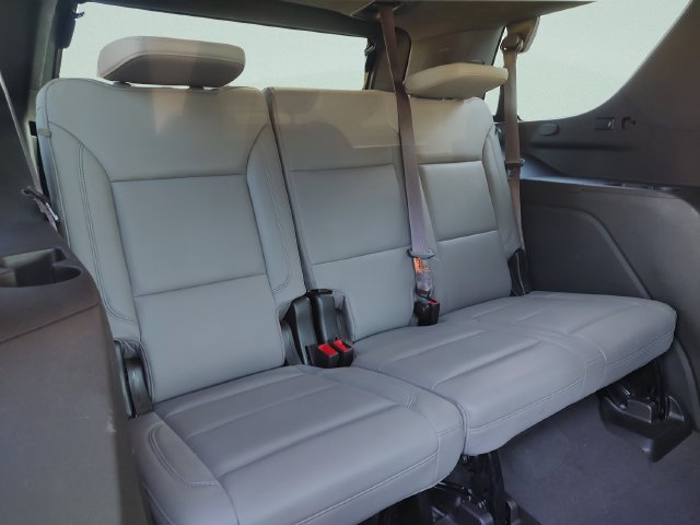Used 2024 Chevrolet Tahoe LT AWD/4WD image 30