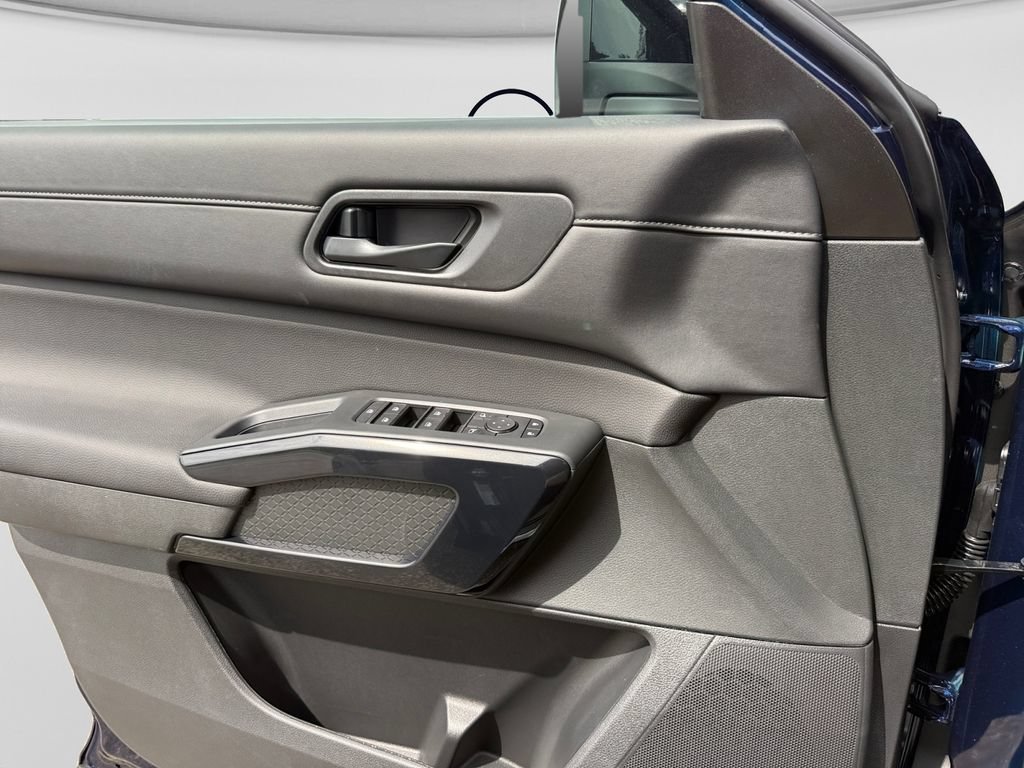 New 2026 Nissan Pathfinder SV AWD/4WD image 27