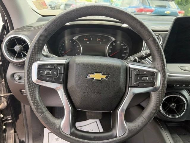 Used 2023 Chevrolet Blazer LT w/ Convenience Package FWD image 15