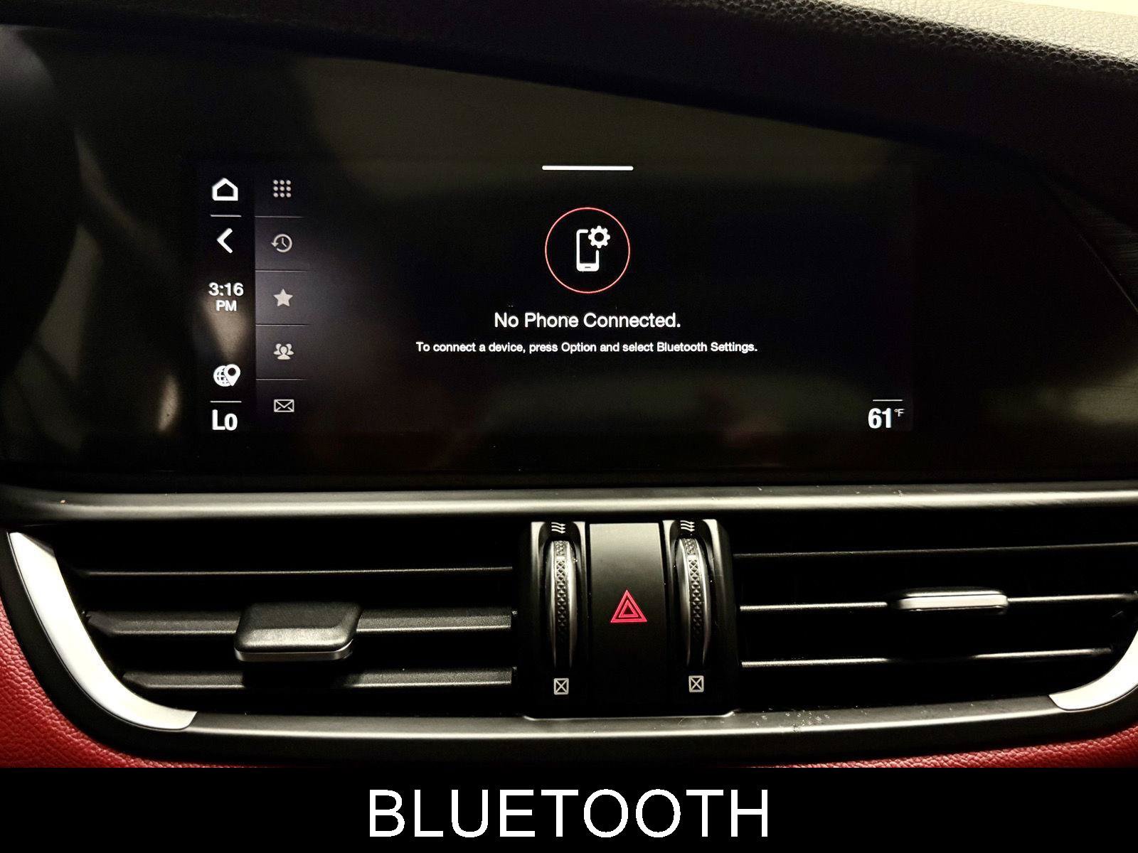 Used 2020 Alfa Romeo Giulia w/ Quick Order Package 22K Sport RWD image 25