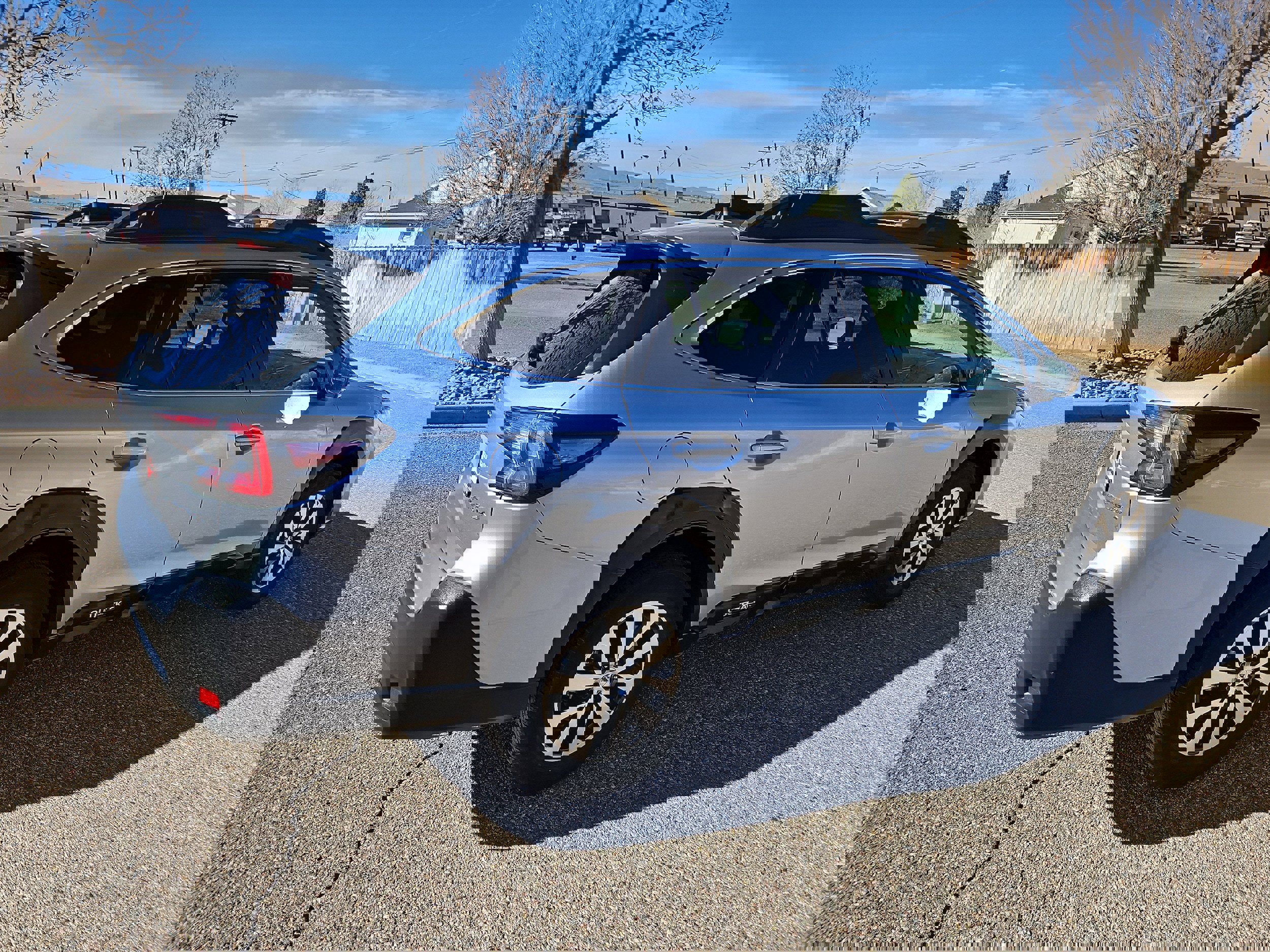 Certified 2025 Subaru Outback Premium image 4