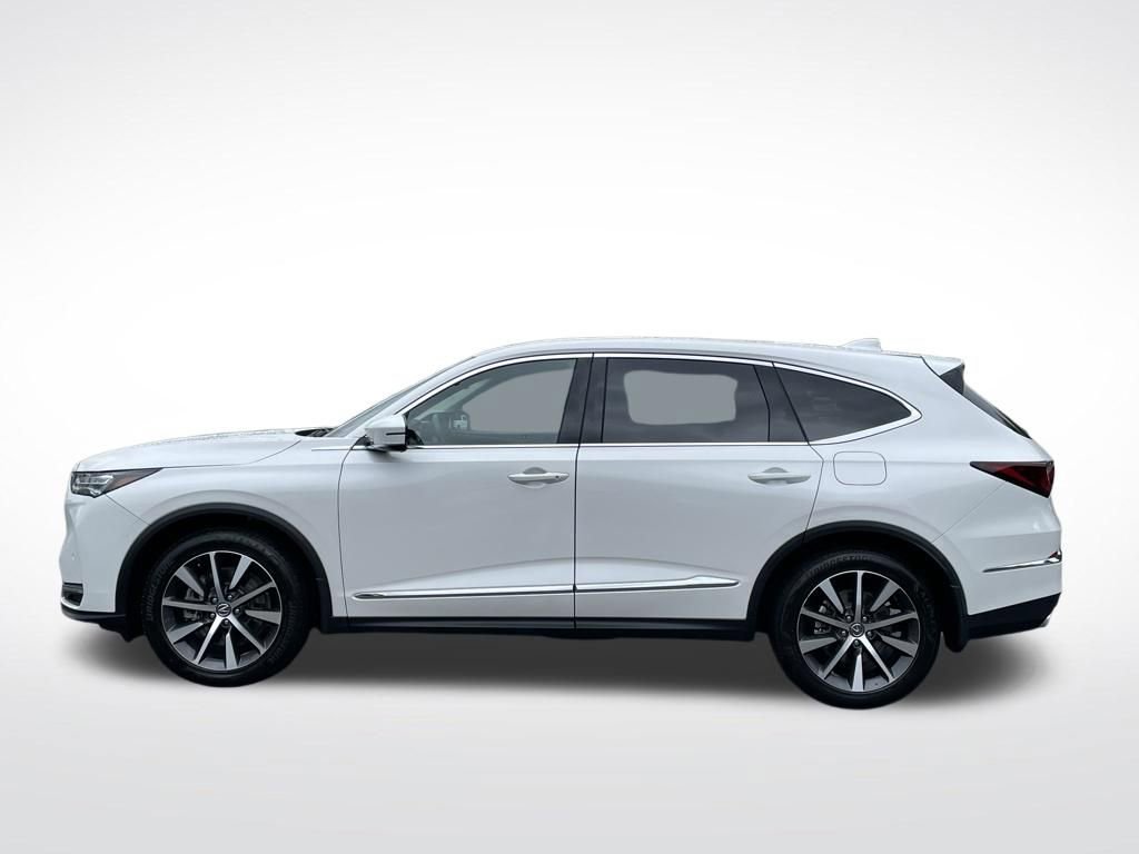 Used 2025 Acura MDX FWD w/ Technology Package image 2