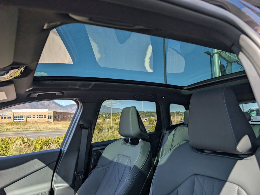 New 2026 BMW X3 xDrive30 w/ Premium Package image 12