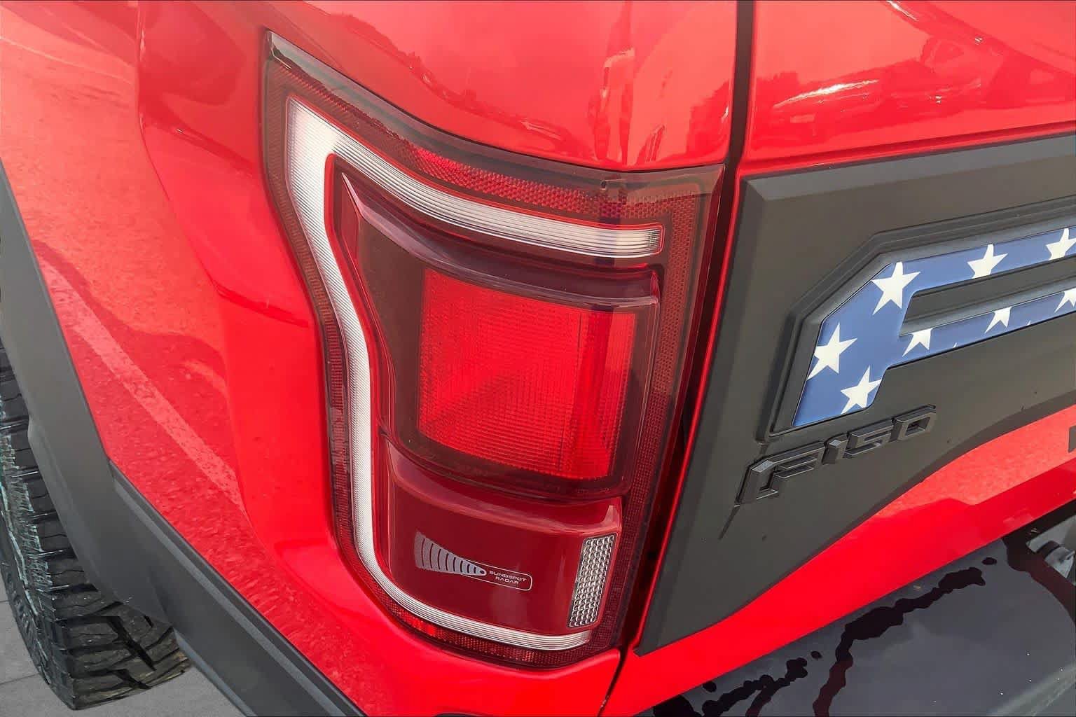 Used 2020 Ford F150 Raptor w/ Equipment Group 802A Luxury AWD/4WD image 29