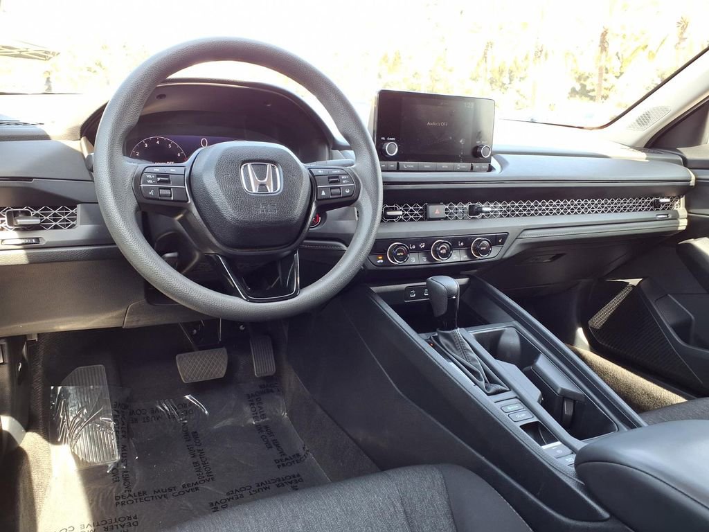 Used 2024 Honda Accord EX image 14