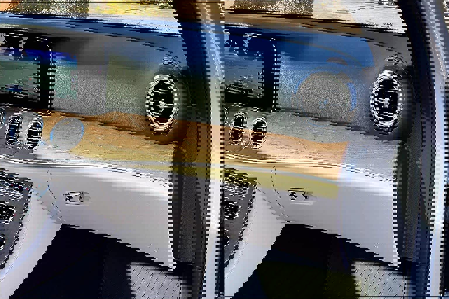 Used 2022 Mercedes-Benz E 350 4MATIC Sedan w/ Driver Assistance Package image 19