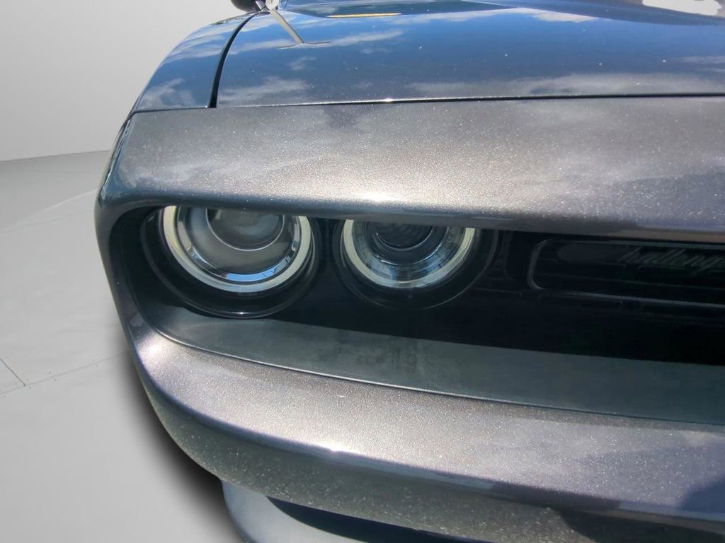 Used 2023 Dodge Challenger R/T w/ Plus Package image 10