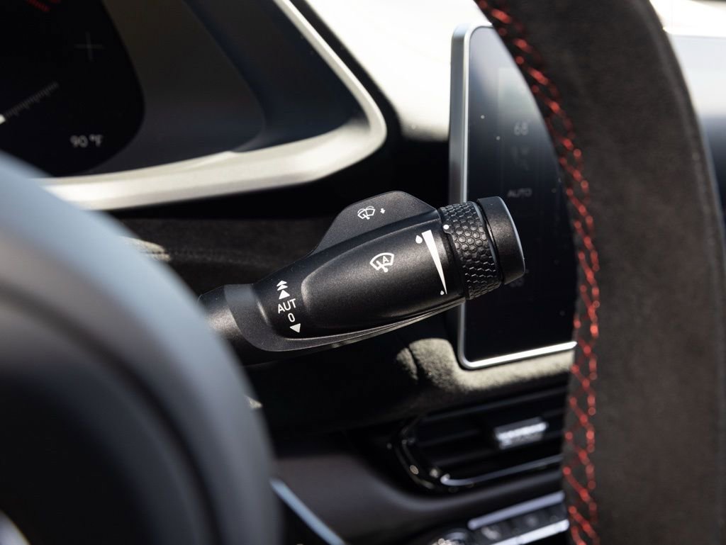 New 2026 Lotus Emira SE RWD image 32