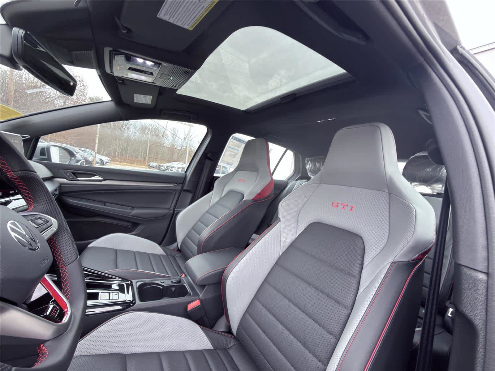 New 2026 Volkswagen GTI SE FWD image 14