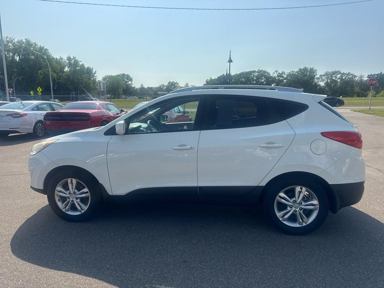Used 2011 Hyundai Tucson GLS FWD image 8