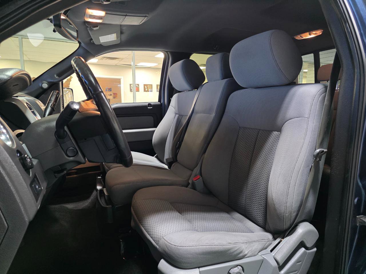 Used 2014 Ford F150 XLT w/ Equipment Group 302A Luxury image 15