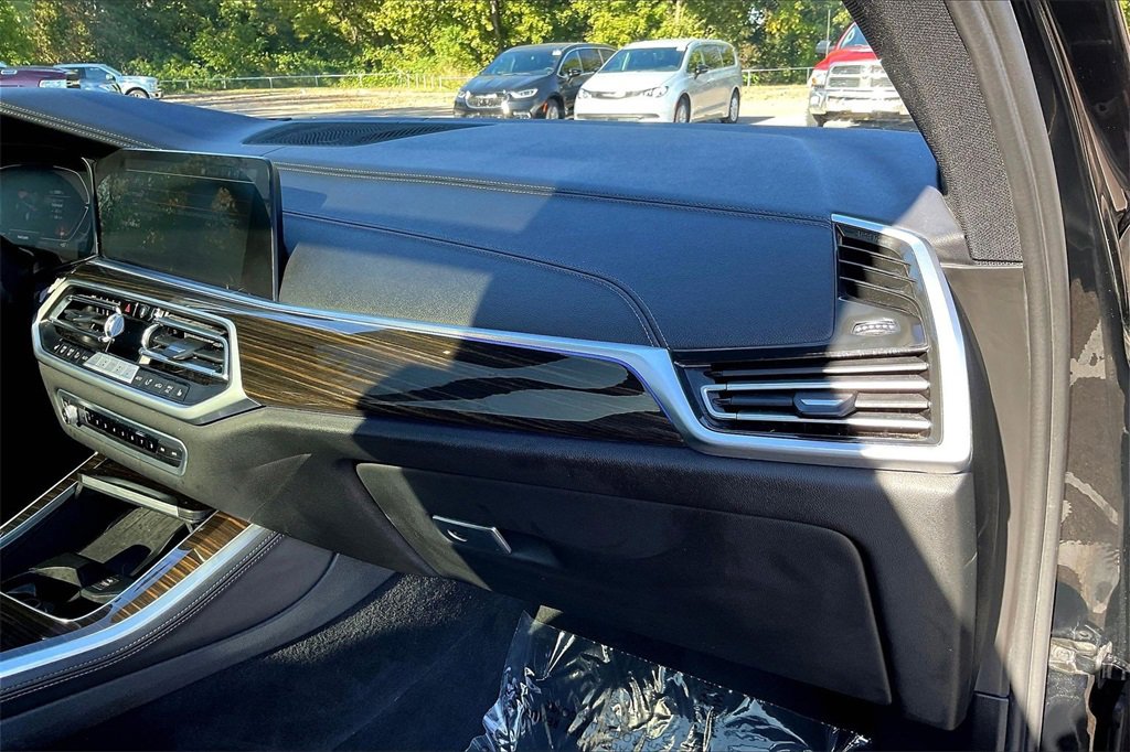 Used 2023 BMW X5 xDrive40i image 16