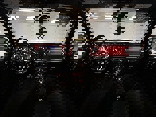 Used 2022 Jeep Wrangler Unlimited Rubicon w/ Cold Weather Group image 20