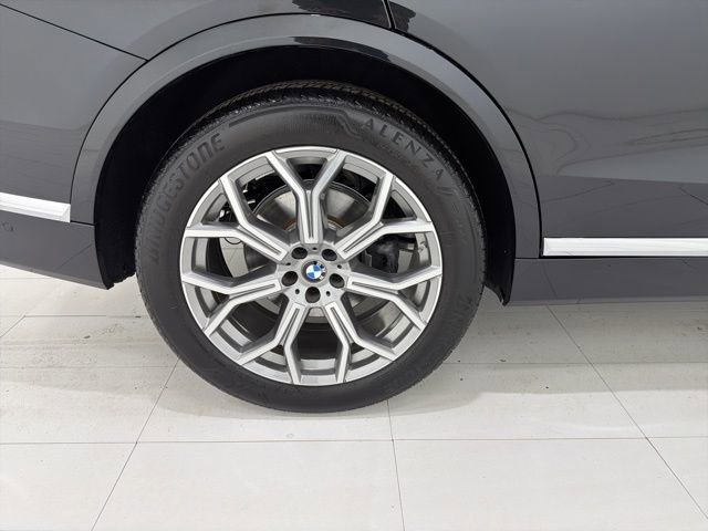 Used 2026 BMW X7 xDrive40i w/ Premium Package image 48