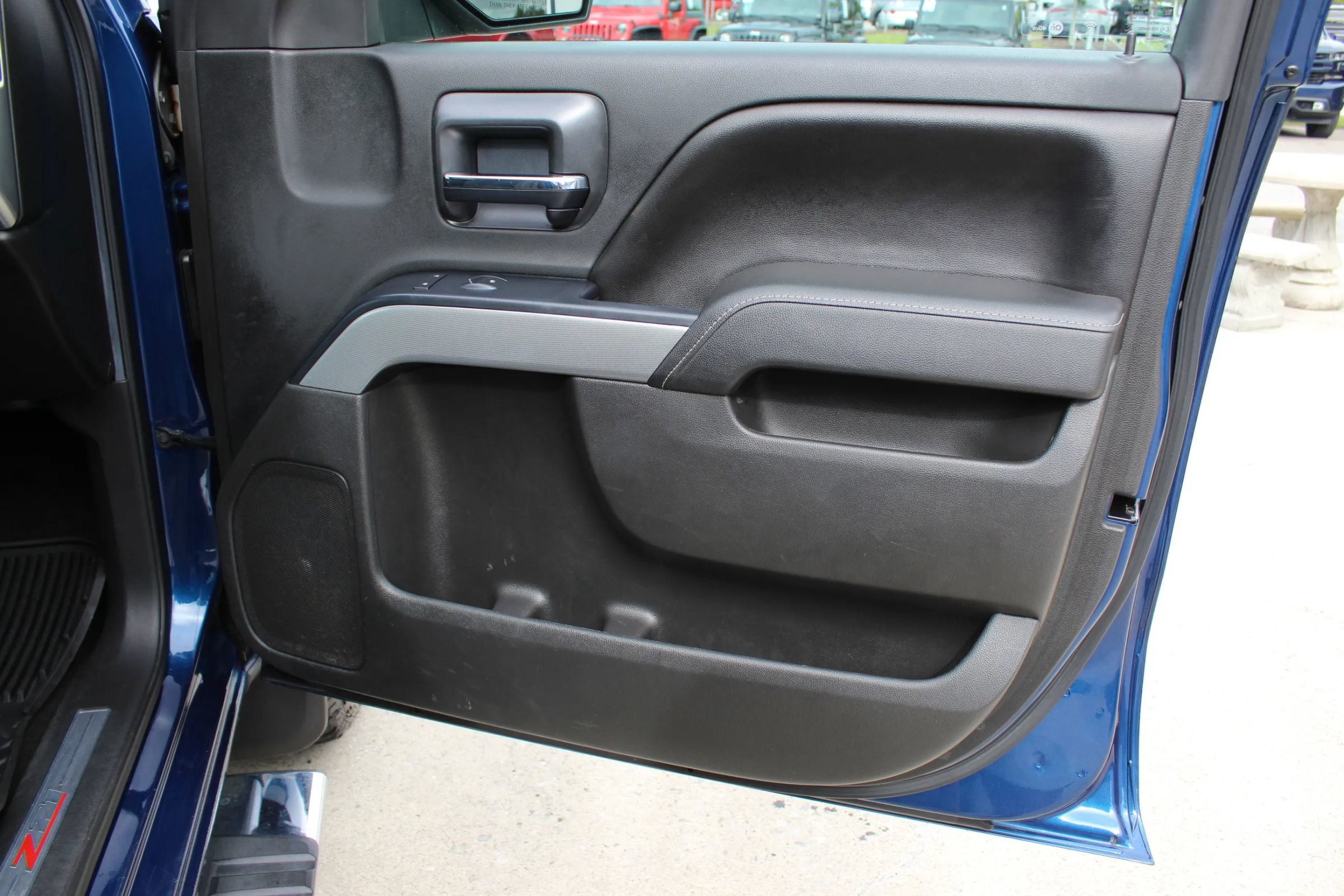 Used 2016 Chevrolet Silverado 1500 LT w/ All Star Edition image 26