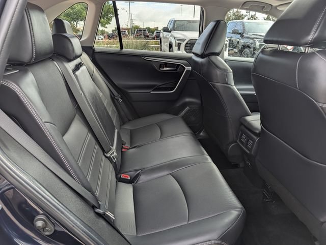 Used 2022 Toyota RAV4 Limited AWD/4WD image 30