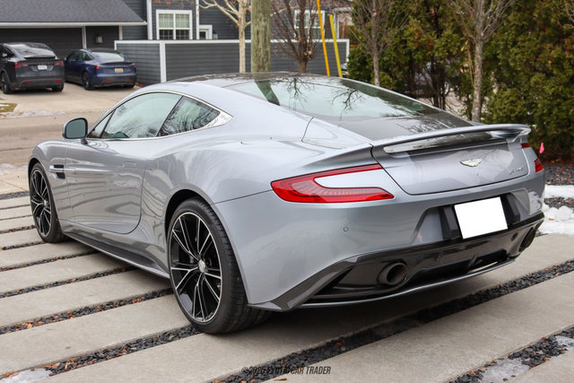 Used 2014 Aston Martin Vanquish Coupe image 6