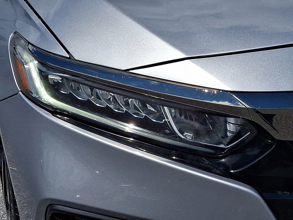 Used 2019 Honda Accord Sport image 11