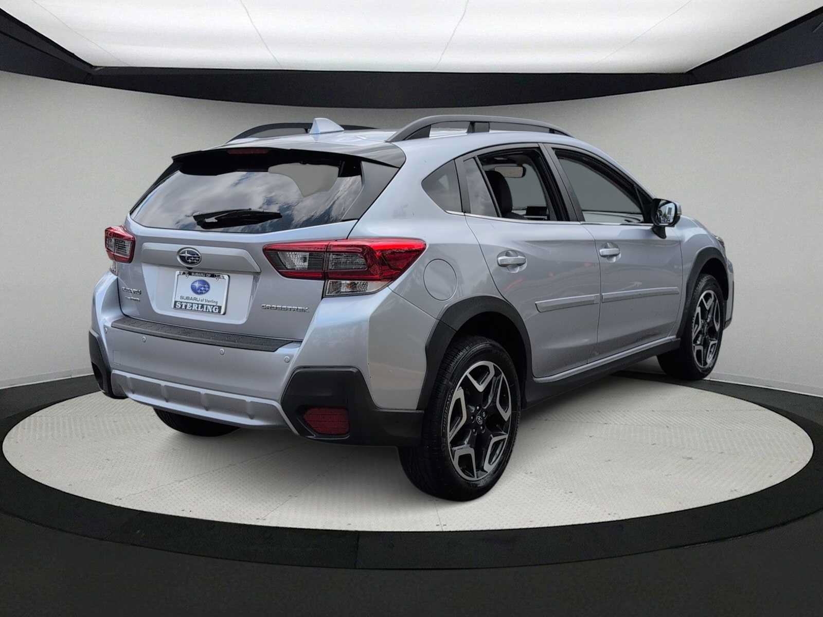 Used 2020 Subaru Crosstrek 2.0i Limited w/ Moonroof Package AWD/4WD image 8