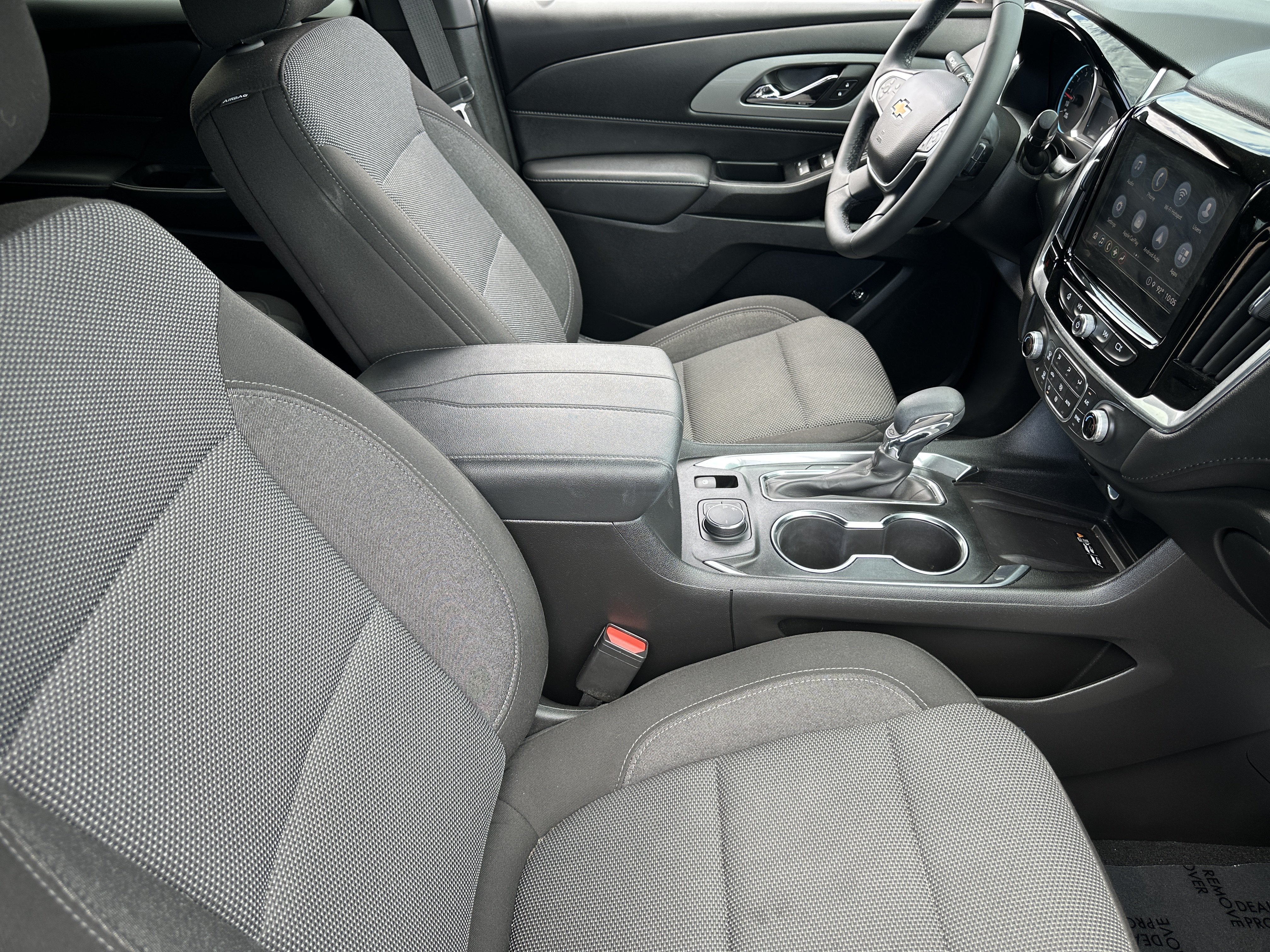 Used 2023 Chevrolet Traverse LT FWD image 10