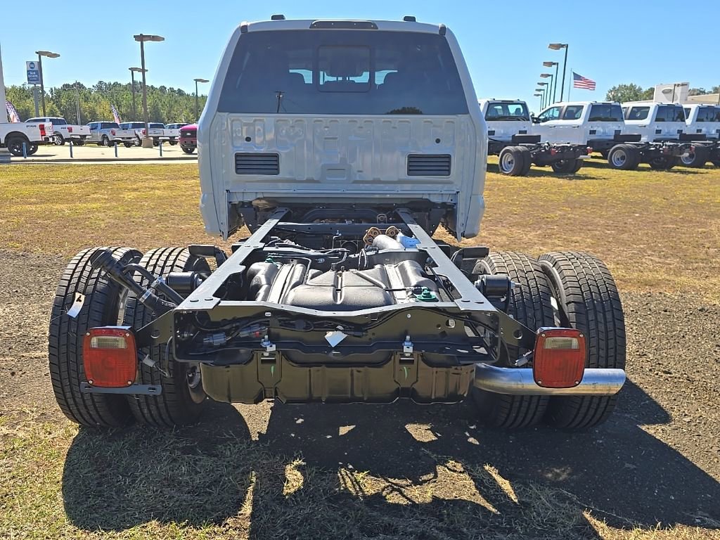New 2026 Ford F350 XL w/ XL Chrome Package image 4