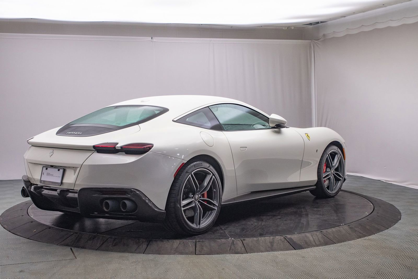 Certified 2024 Ferrari Roma image 10