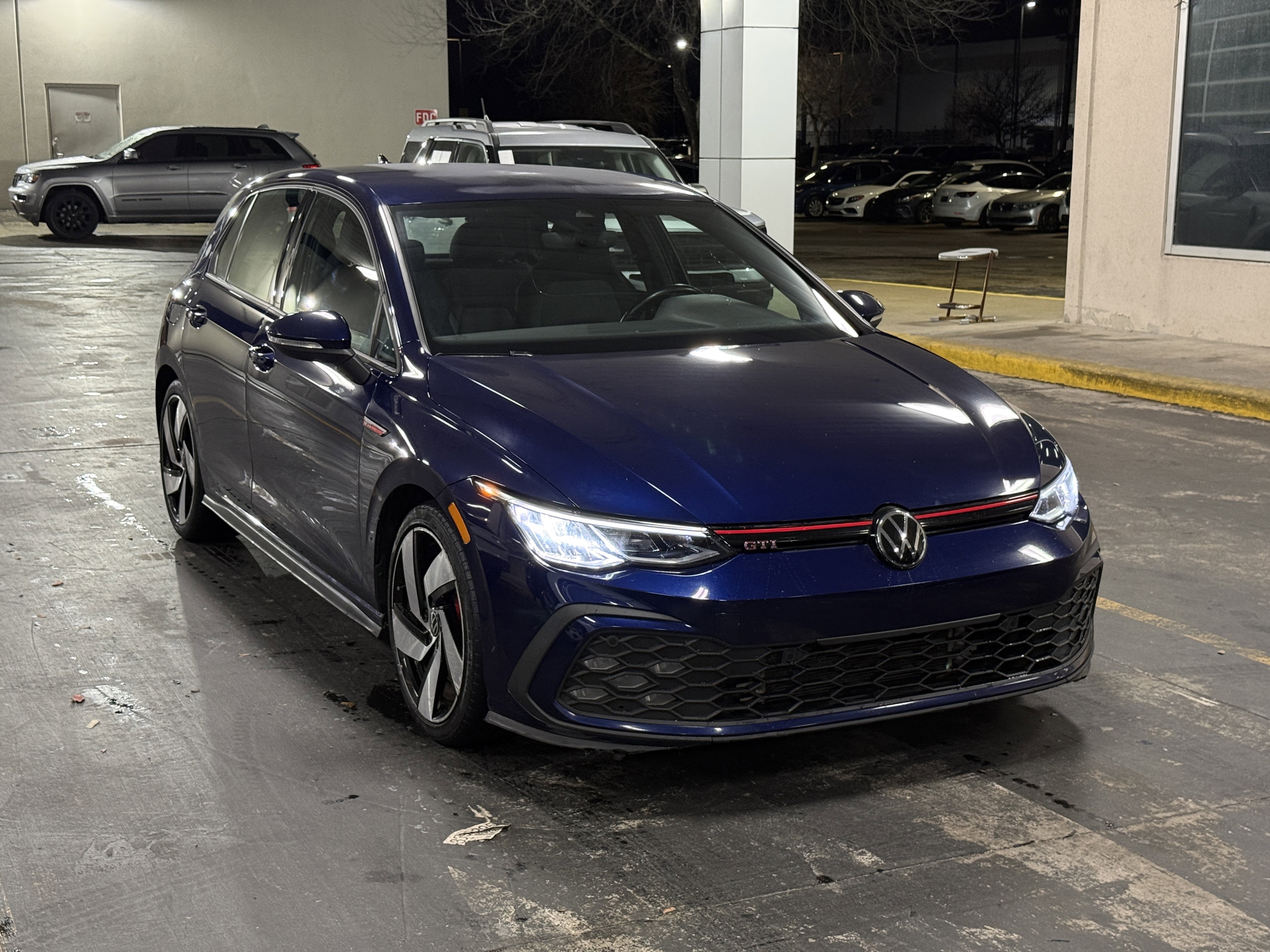 Used 2022 Volkswagen GTI S image 3