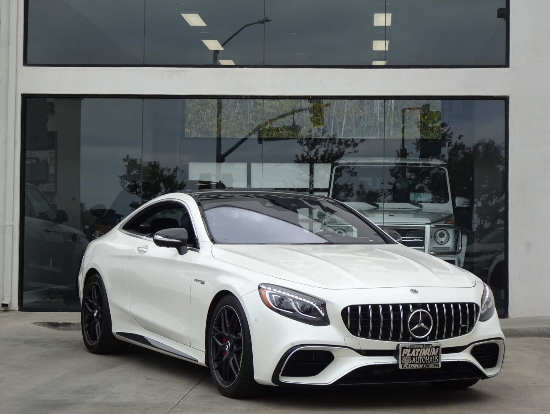 Used 2018 Mercedes-Benz S 63 AMG 4MATIC Coupe w/ Carbon Fiber Package image 9