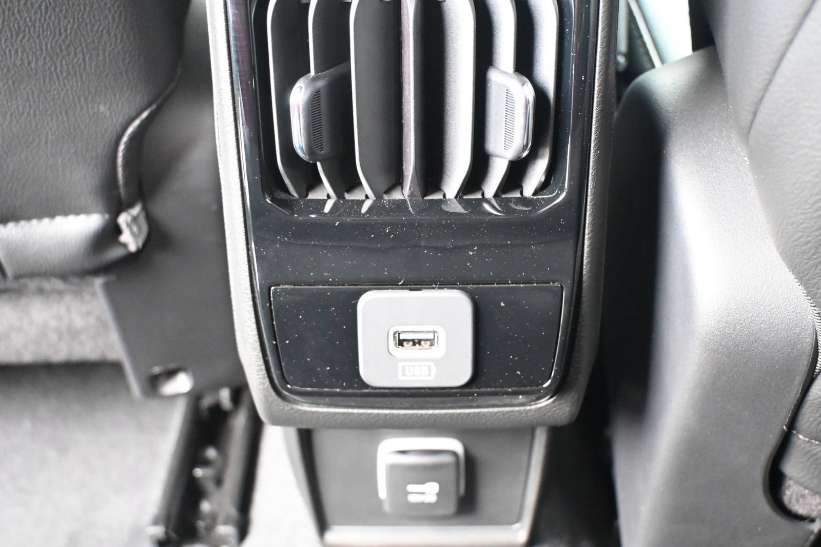 New 2026 Jeep Compass Latitude AWD/4WD image 26
