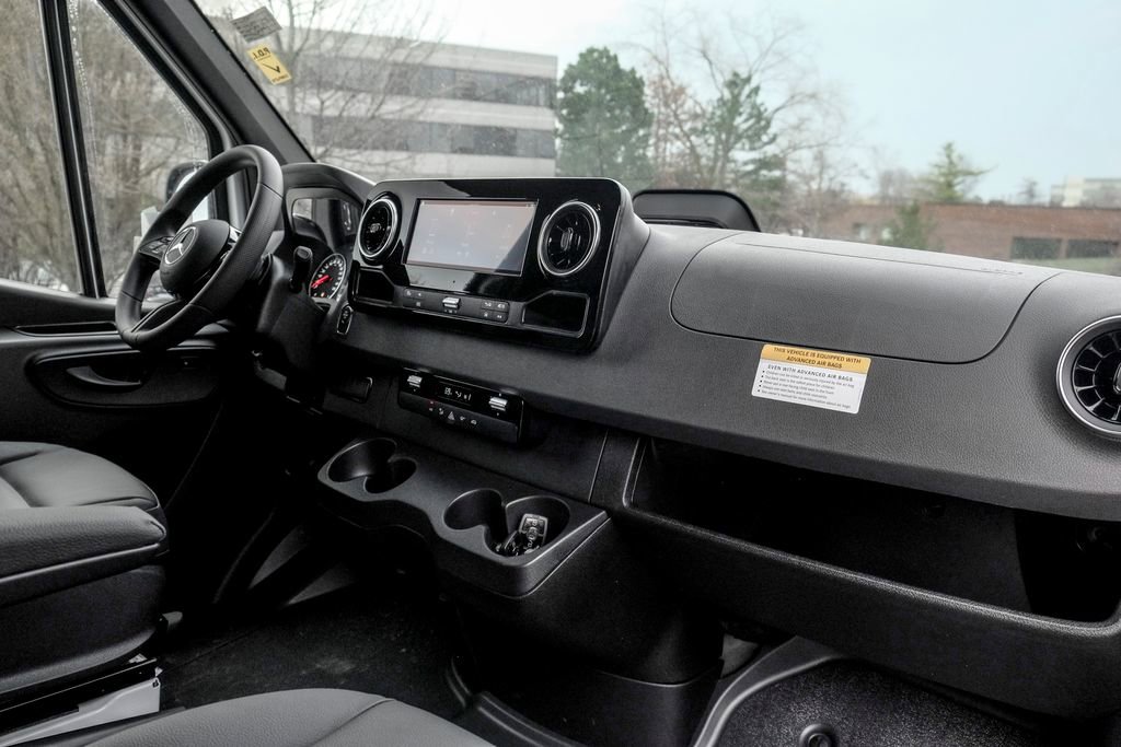 Used 2026 Mercedes-Benz Sprinter 2500 image 19