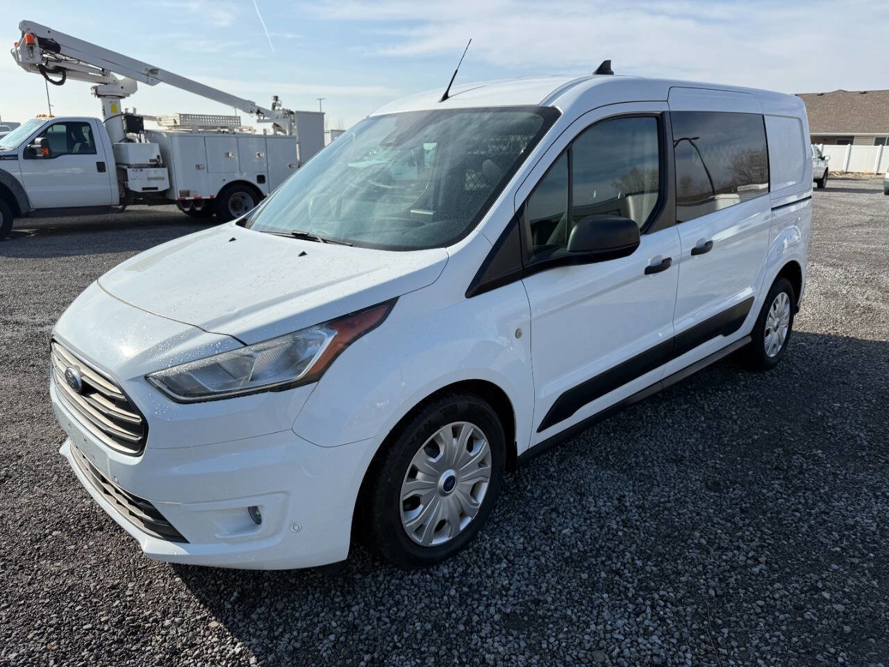 Used 2020 Ford Transit Connect XLT image 7