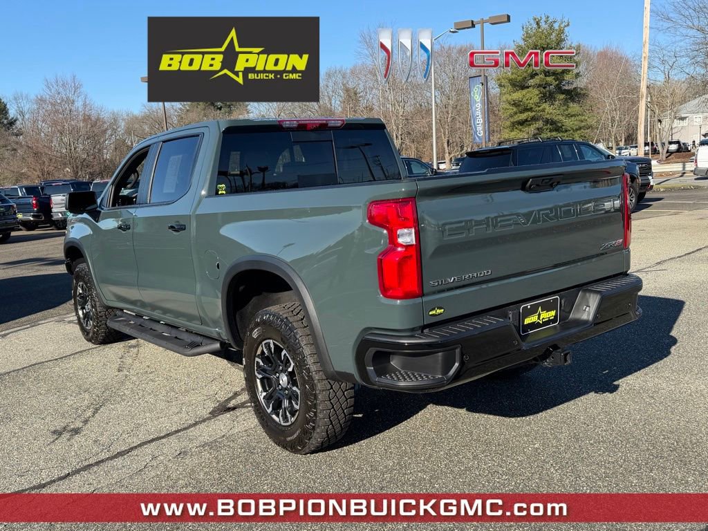 Used 2025 Chevrolet Silverado 1500 ZR2 w/ Technology Package image 3