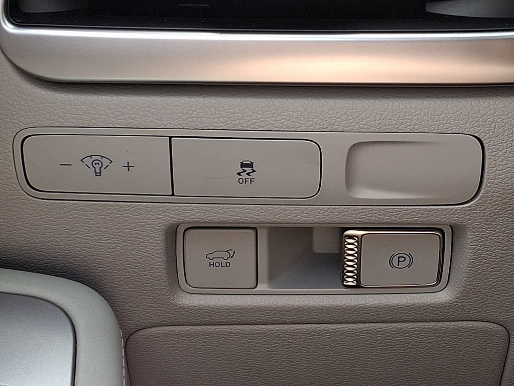 Used 2025 Hyundai Palisade SEL FWD image 25