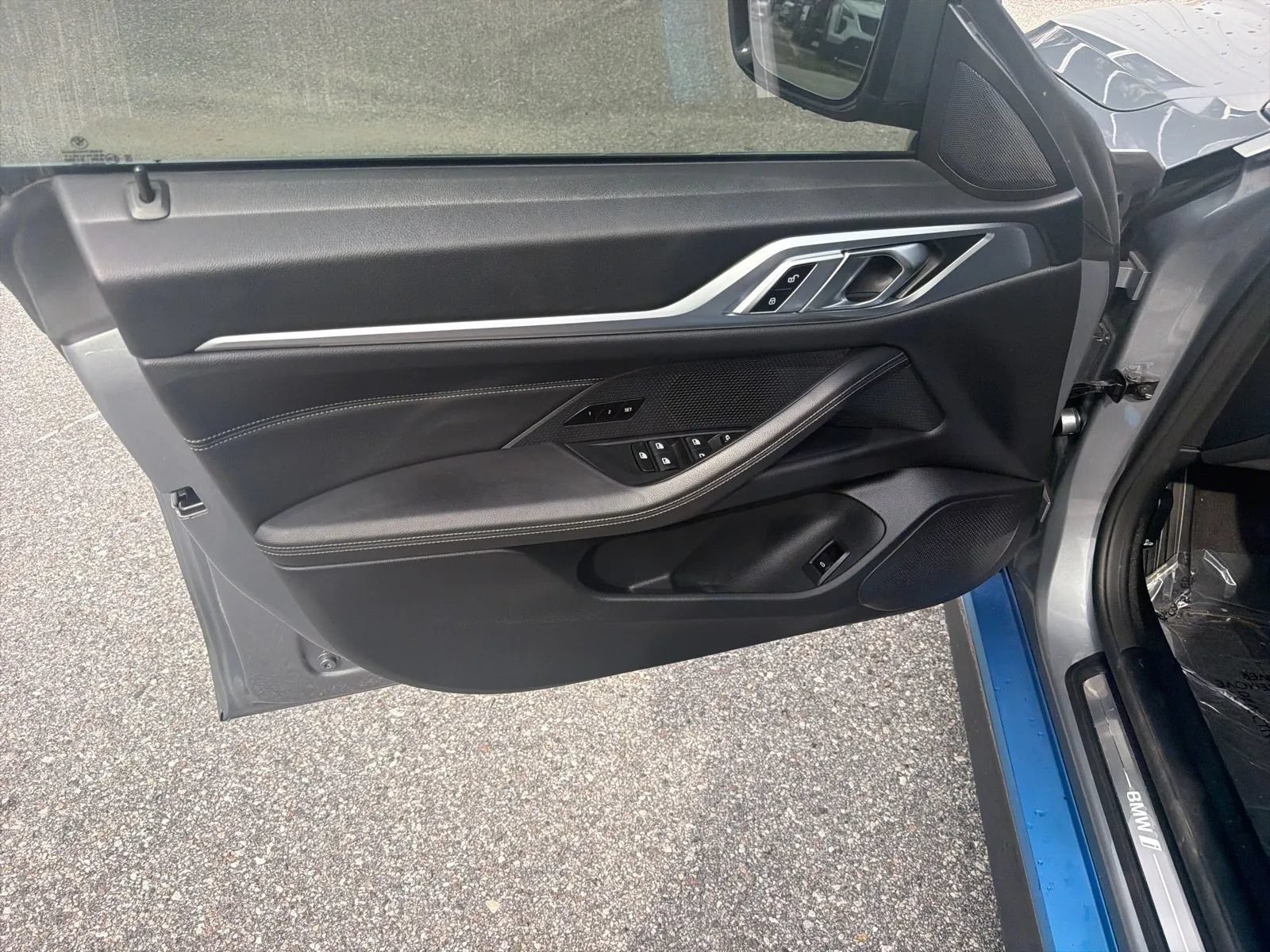 Used 2023 BMW i4 eDrive35 w/ Parking Assistance Package RWD image 9